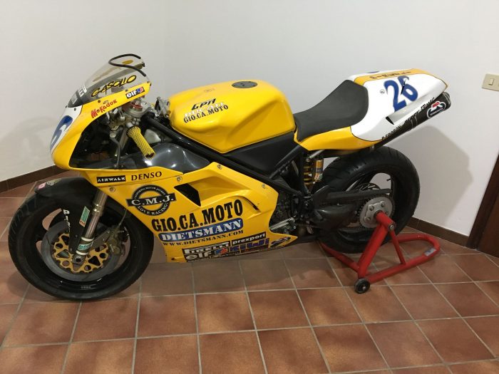 Ducati 748 World Championship SuperSport series 1997 with Gasolio (Paolo Casoli ) .