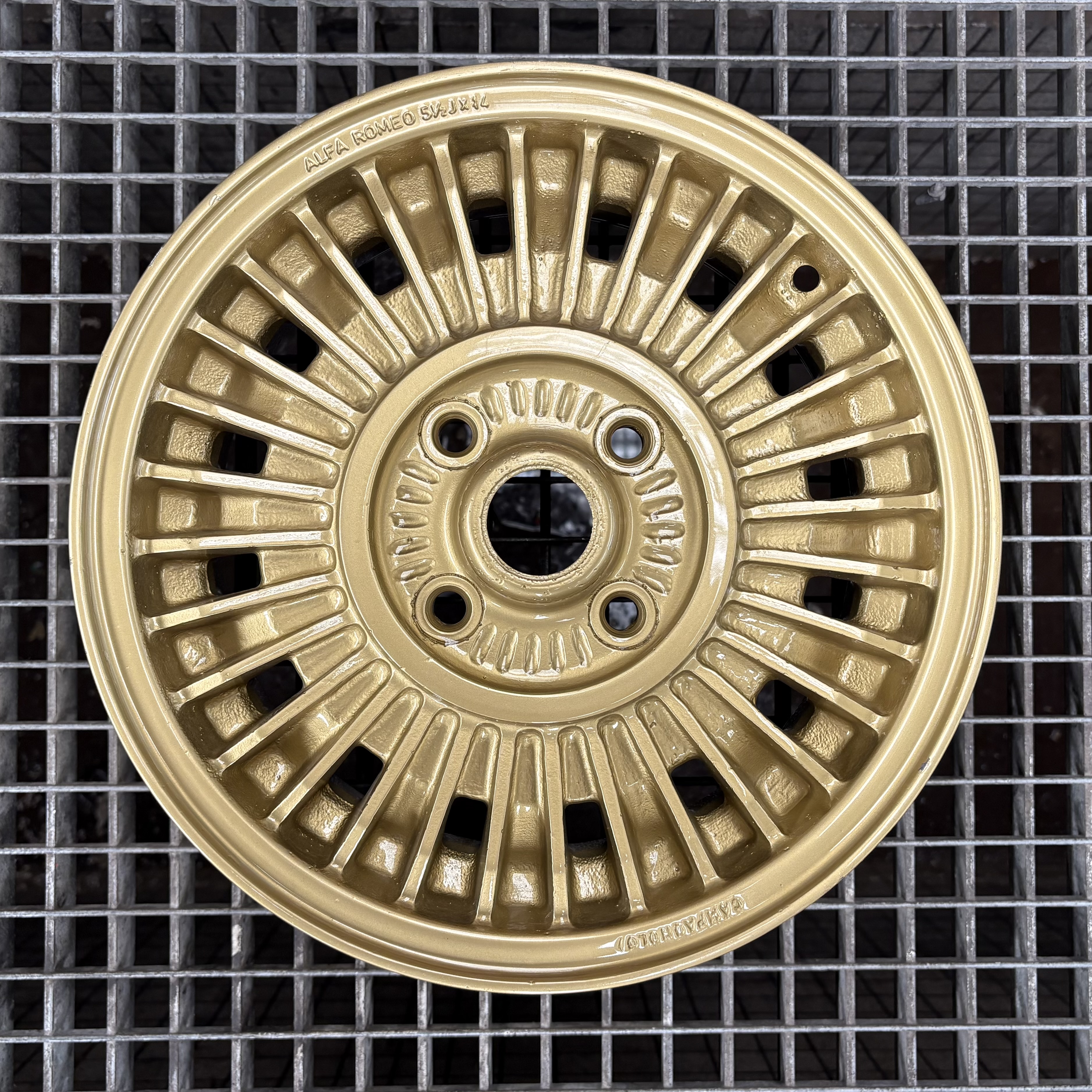 Alfa Romeo Montreal campagnolo 4x wheel rims